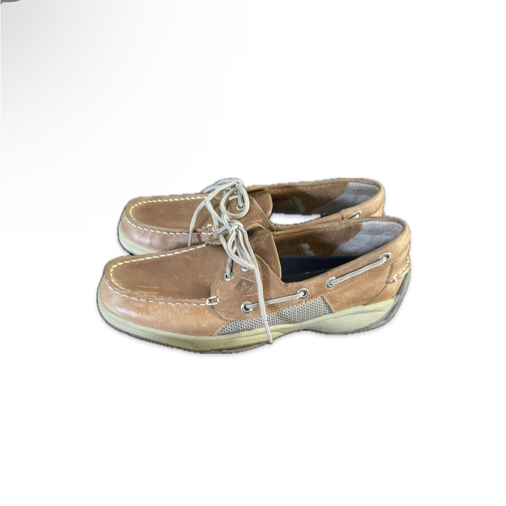 Sperry Tan Boat Shoes with Rawhide Laces and Rubber Sole